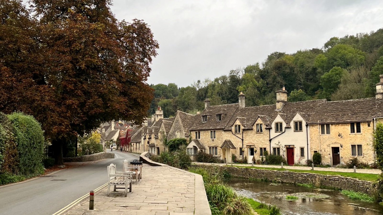 Castle Combe by RoamingXplorer