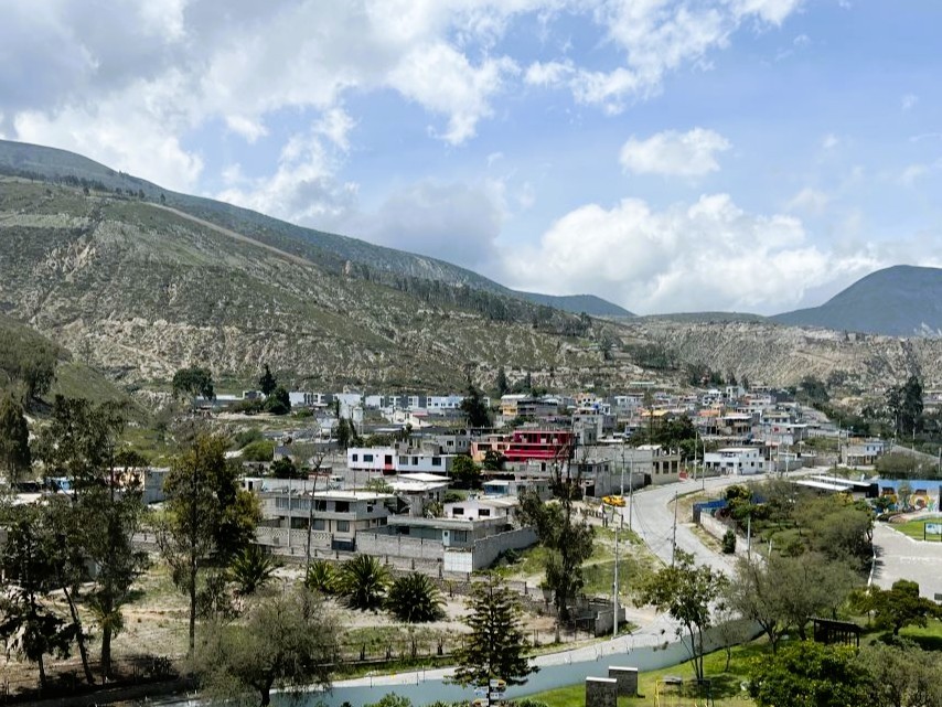 RoamingXplorer in The Middle of the World, Ecuador